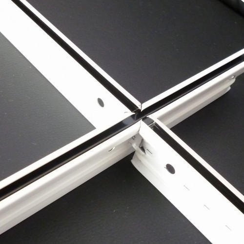 full_screen-image